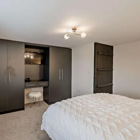 2 Bed In Cartmel 91513 בית נופש